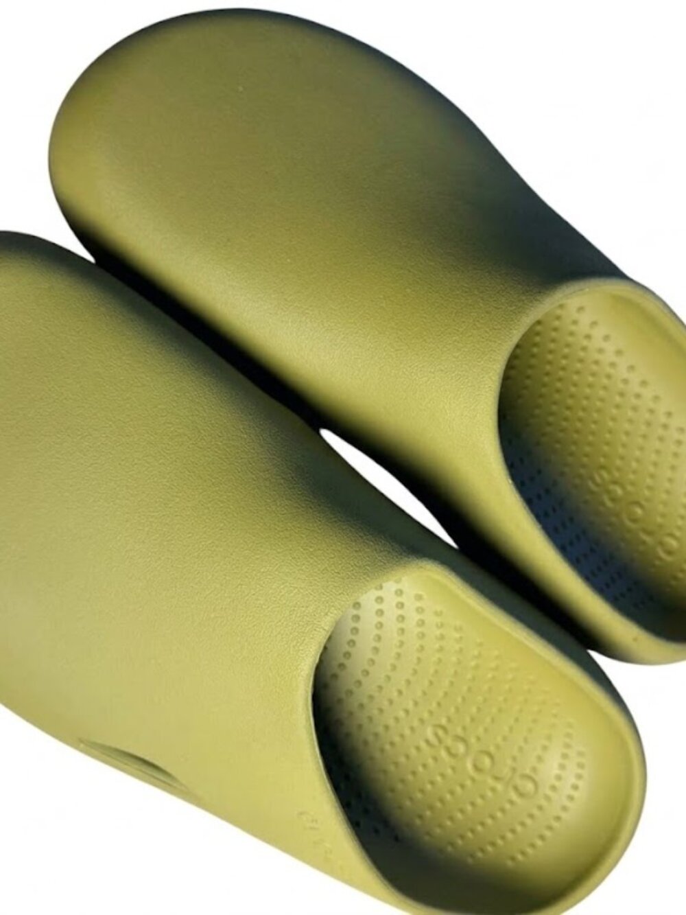 Crocs Adult Mellow Recovery Clogs Size Men’s 7 / Women’s 9